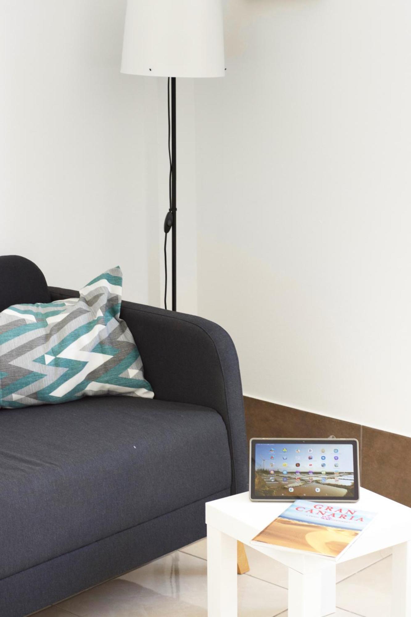 Apartamentos A 10 Minutos Del Aeropuerto Carrizal Bagian luar foto